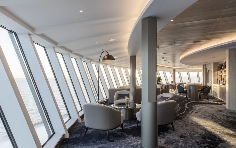 Silversea Silver Nova - Observation Lounge 3, ©Silversea Cruises Ltd.jpg